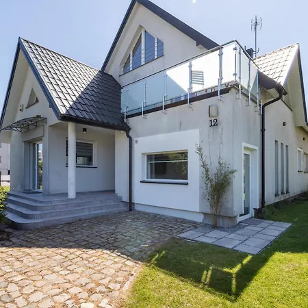 Stylowe Apartamenty Na Wybrzezu Niedaleko Plazy W Chlapowie By Rent Like Home Wladyslawowo Exterior photo
