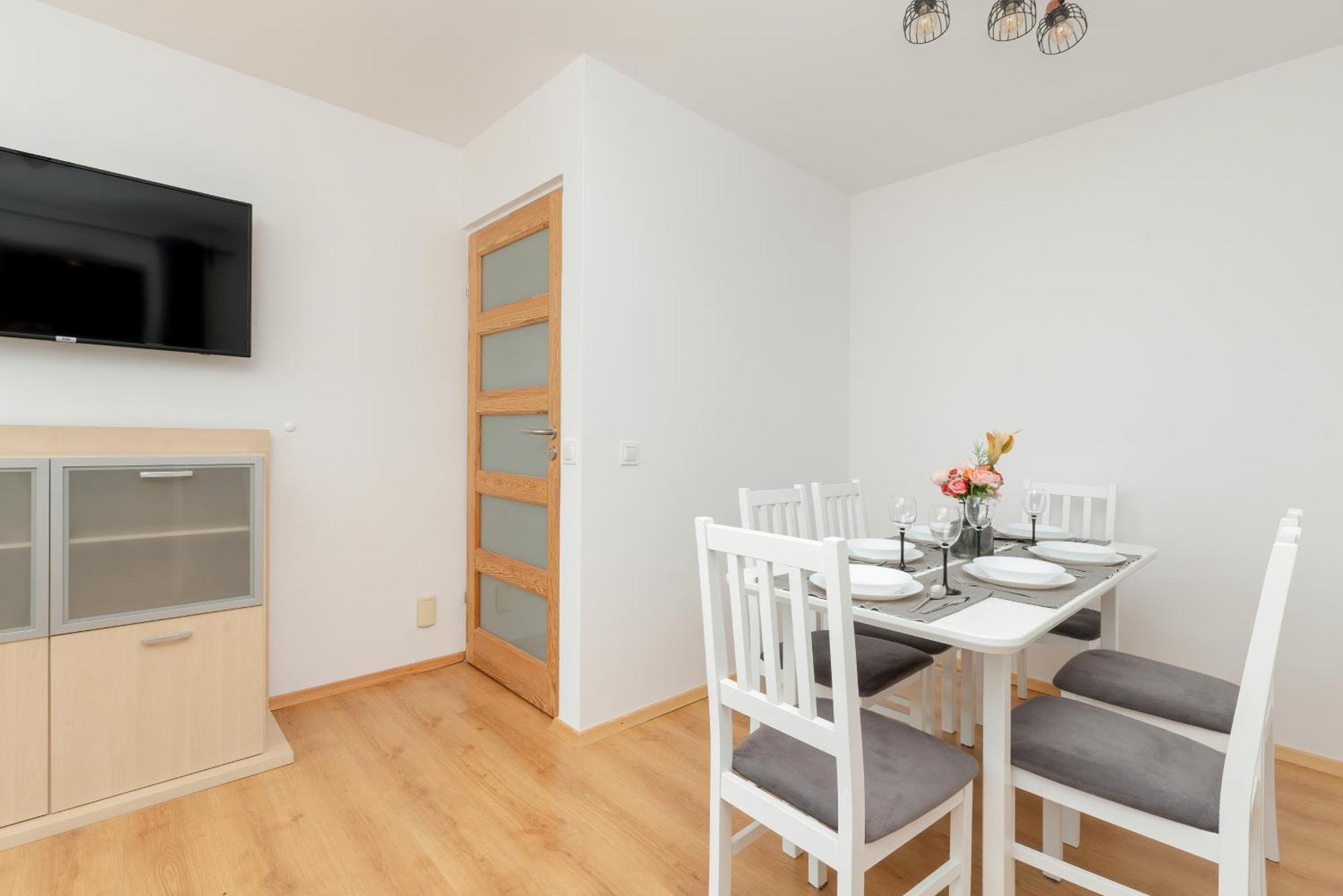 Stylowe Na Wybrzezu Niedaleko Plazy W Chlapowie By Rent Like Apartment *