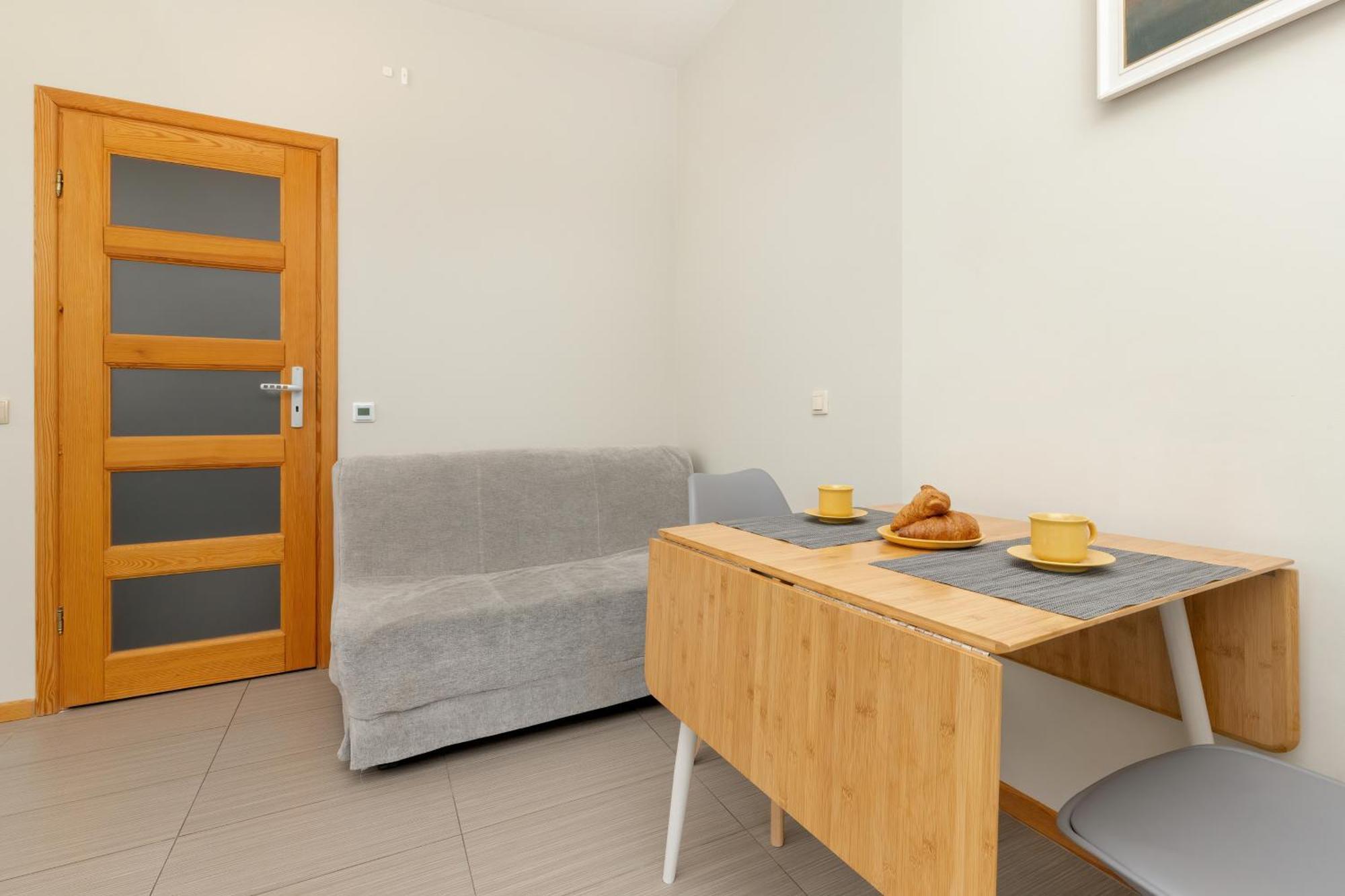 Apartment Stylowe Na Wybrzezu Niedaleko Plazy W Chlapowie By Rent Like